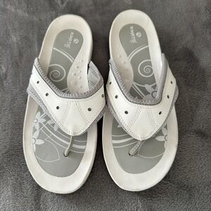 Kinetic 20 White Thong Sandals Womens Size 6 Floral Comfort Casual Slip On Beach